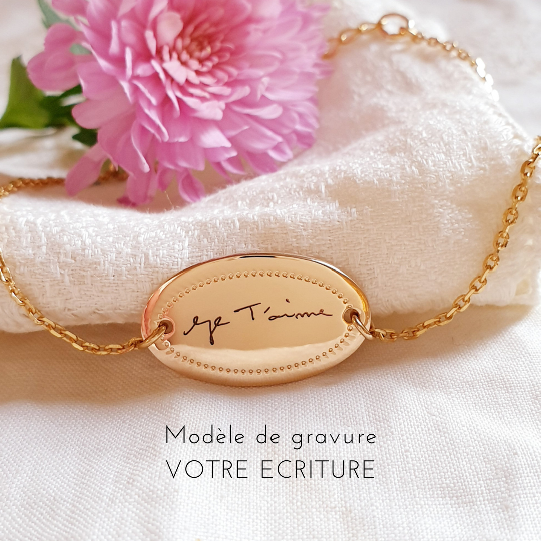bijou-femme-ecriture-personnalisee