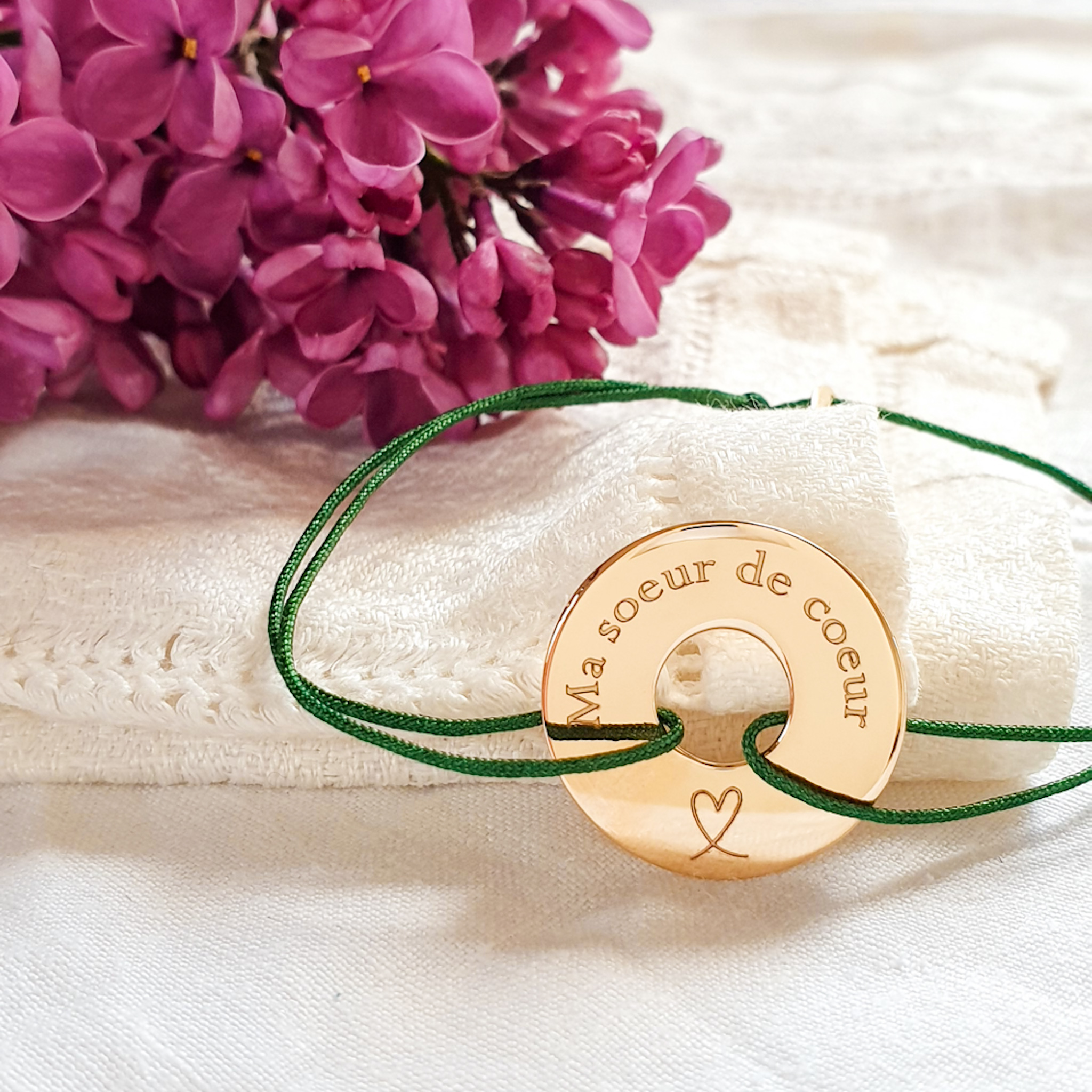 bracelet-amie-grave-soeur-de-coeur-cible-cordon