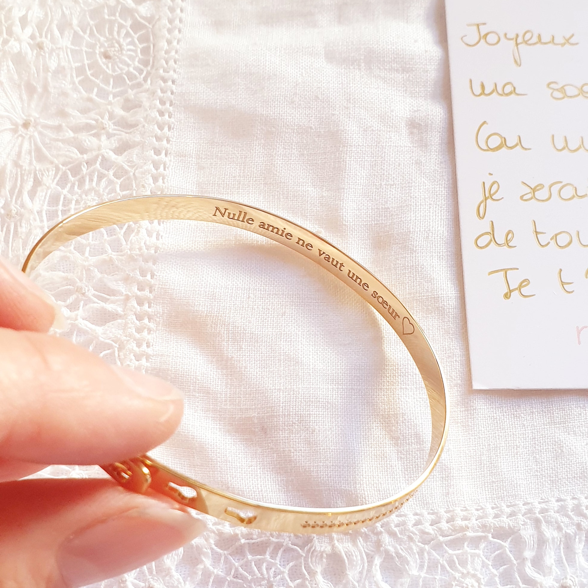 jonc-jolie-perlee-cadeau-soeur