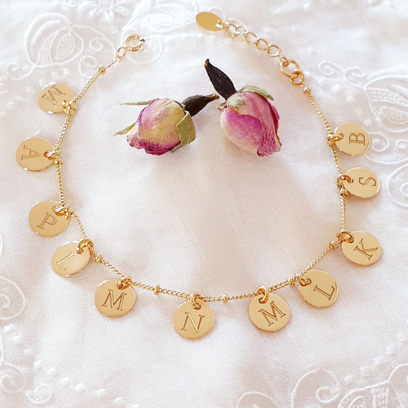 bracelet-prenom-personnalise-cadeau-mamie
