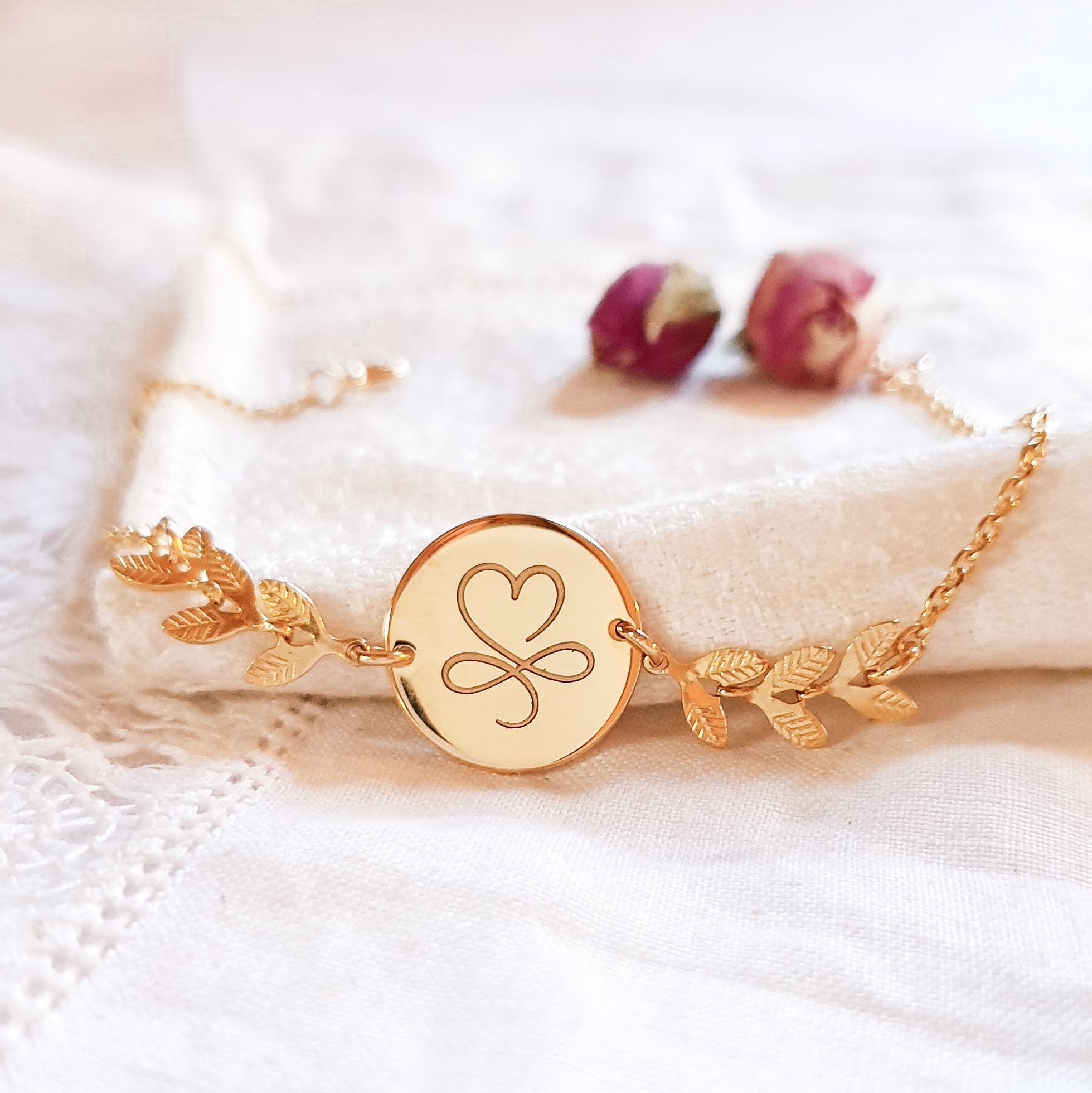 bracelet-pour-marraine-avec-coeur