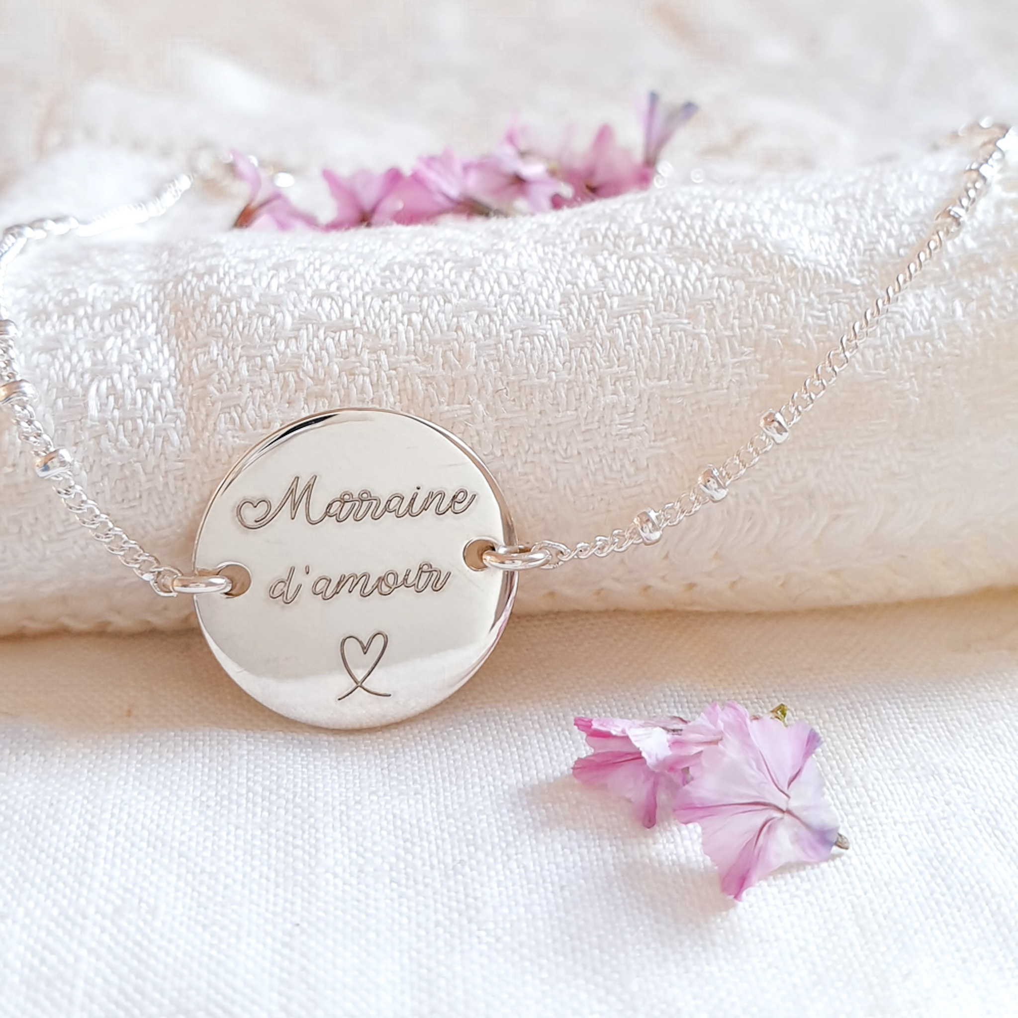 cadeau-personnalise-bracelet-marraine-d-amour
