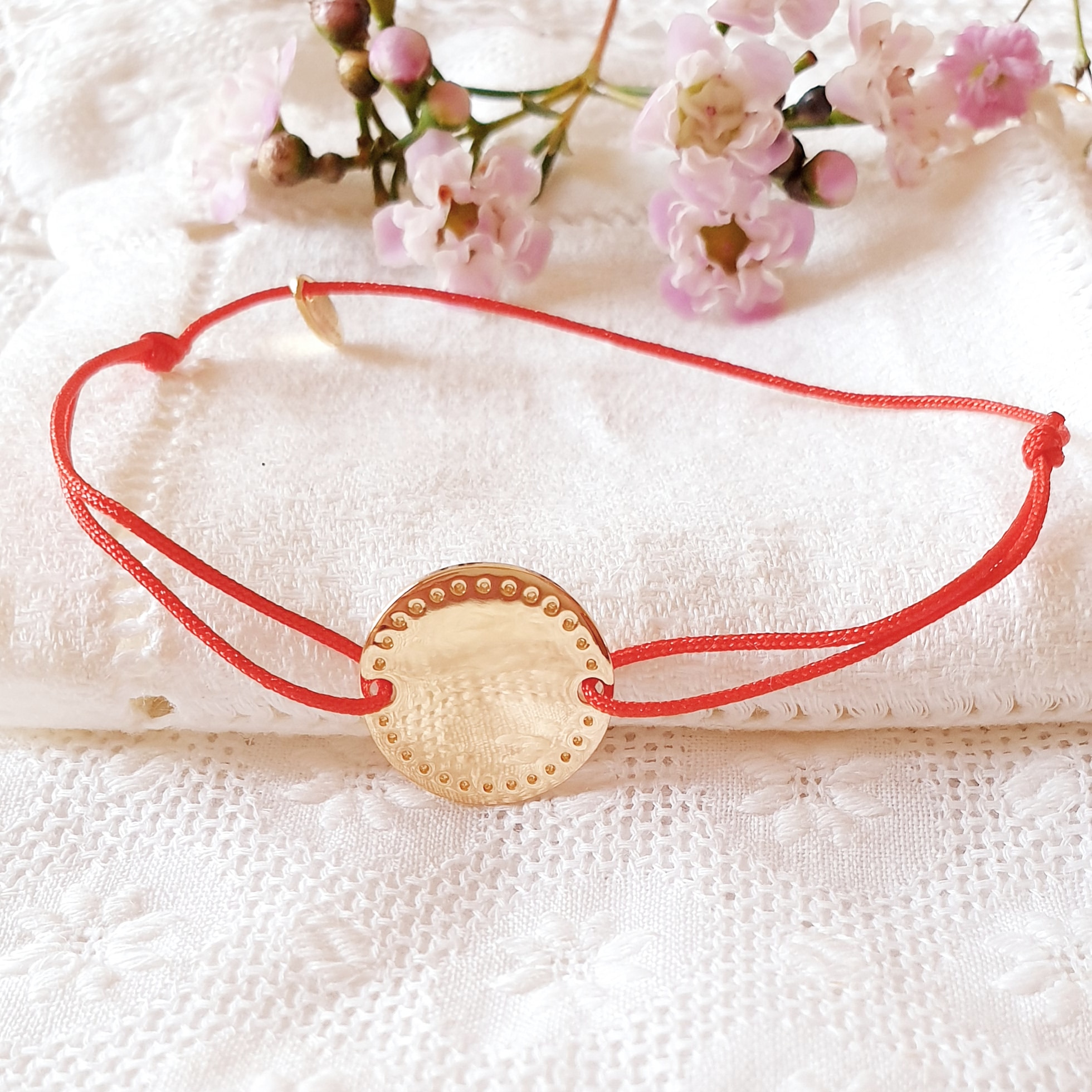 Bracelet personnalisé cordon pailleté médaille plaqué or initiale 10 mm  argent | HappyBulle