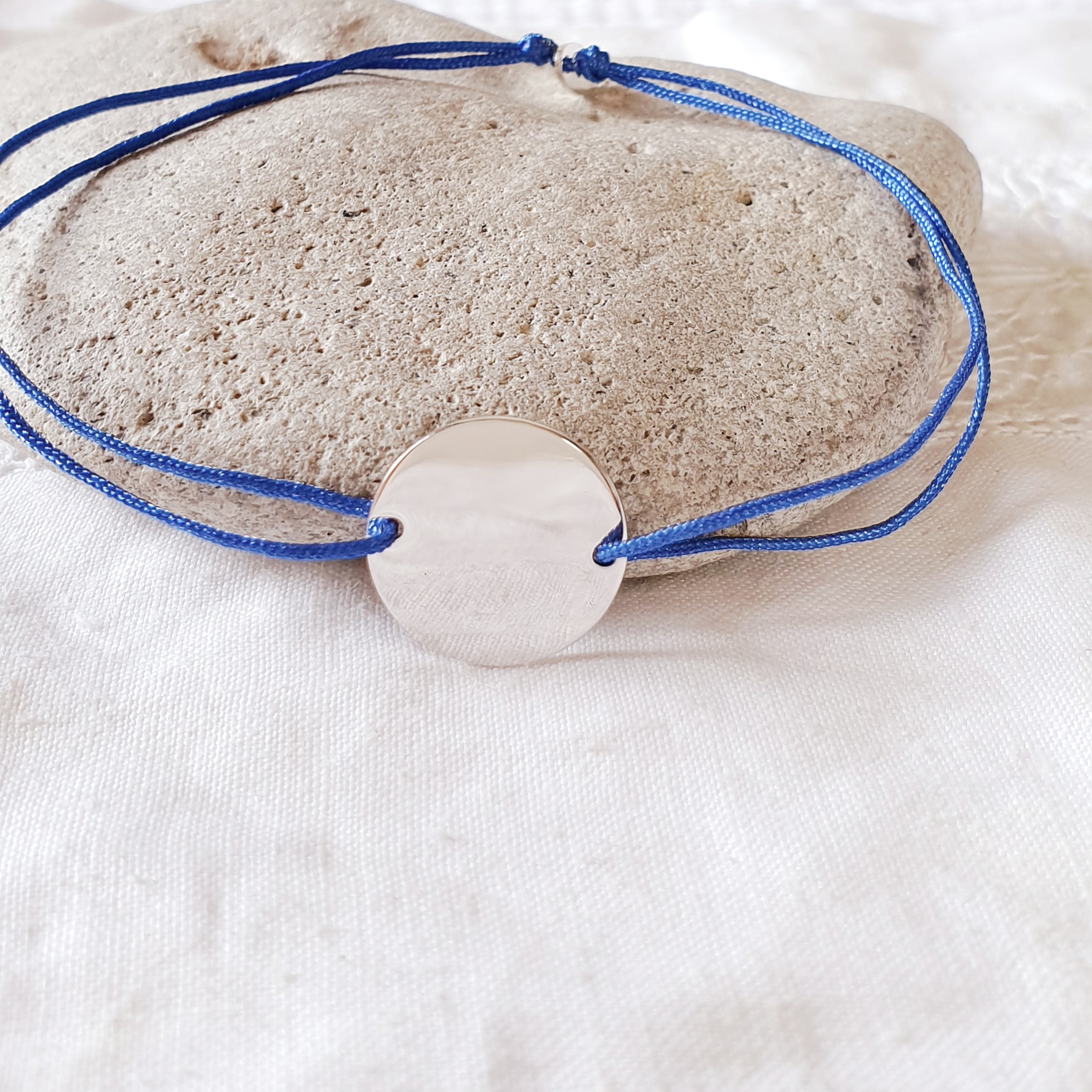 Bracelet enfant en perles de bois avec prénoms -  France