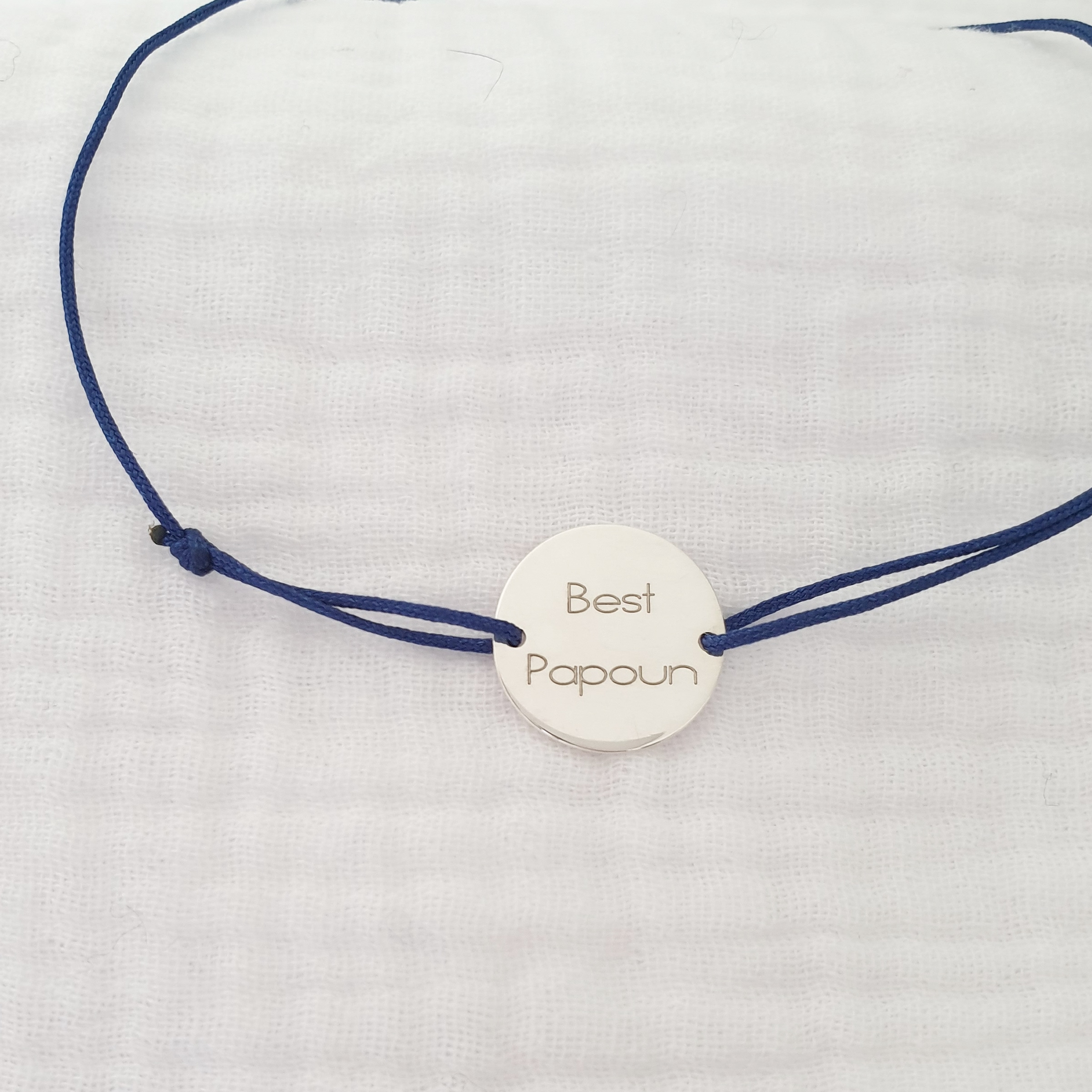 bracelet cordon fin homme personnalisé gravé cordon cadeau pere adore