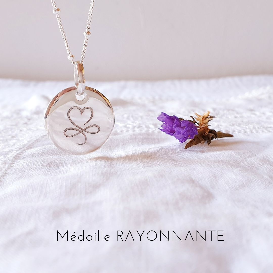 collier coeur infini rayonnante argent