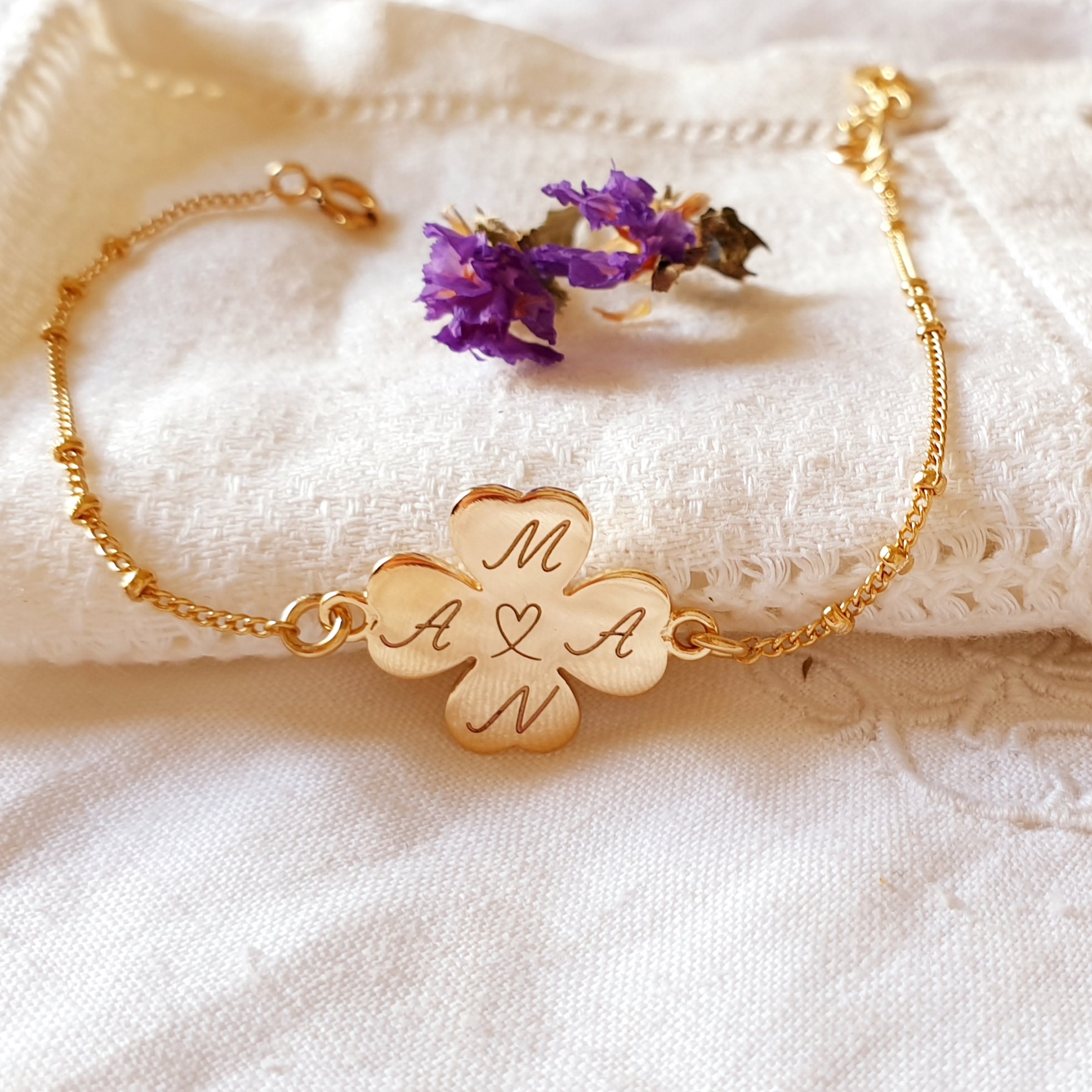 CHANCEUSE médaille trèfle bracelet personnalisé Or