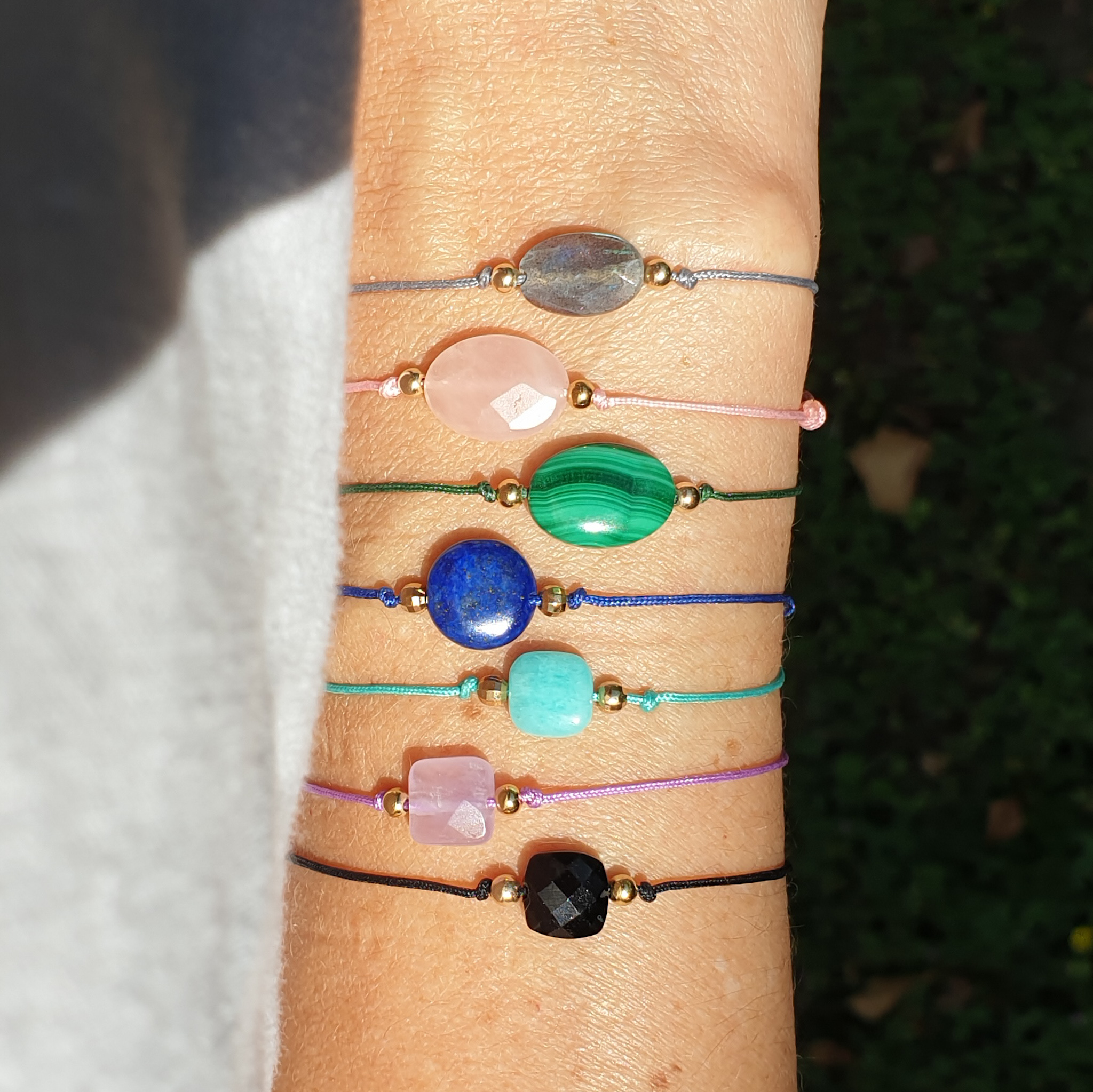 bracelet pierres lithotherapie labradorite quartz rose malachite lapis lazuli amazonite amethyste onyx