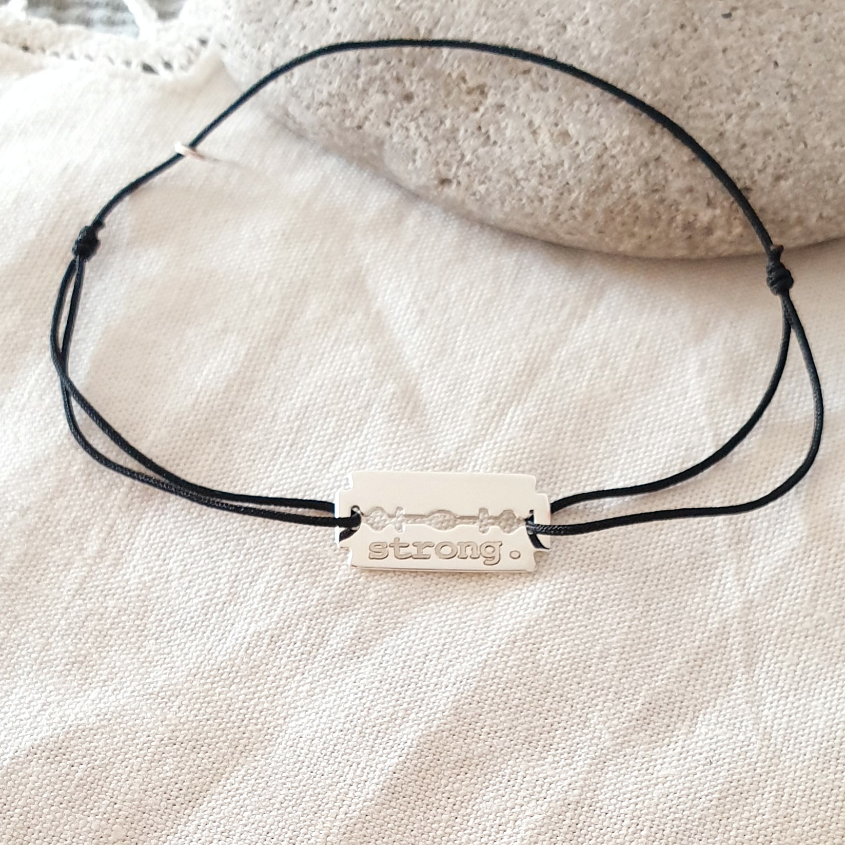 bracelet pour homme grave