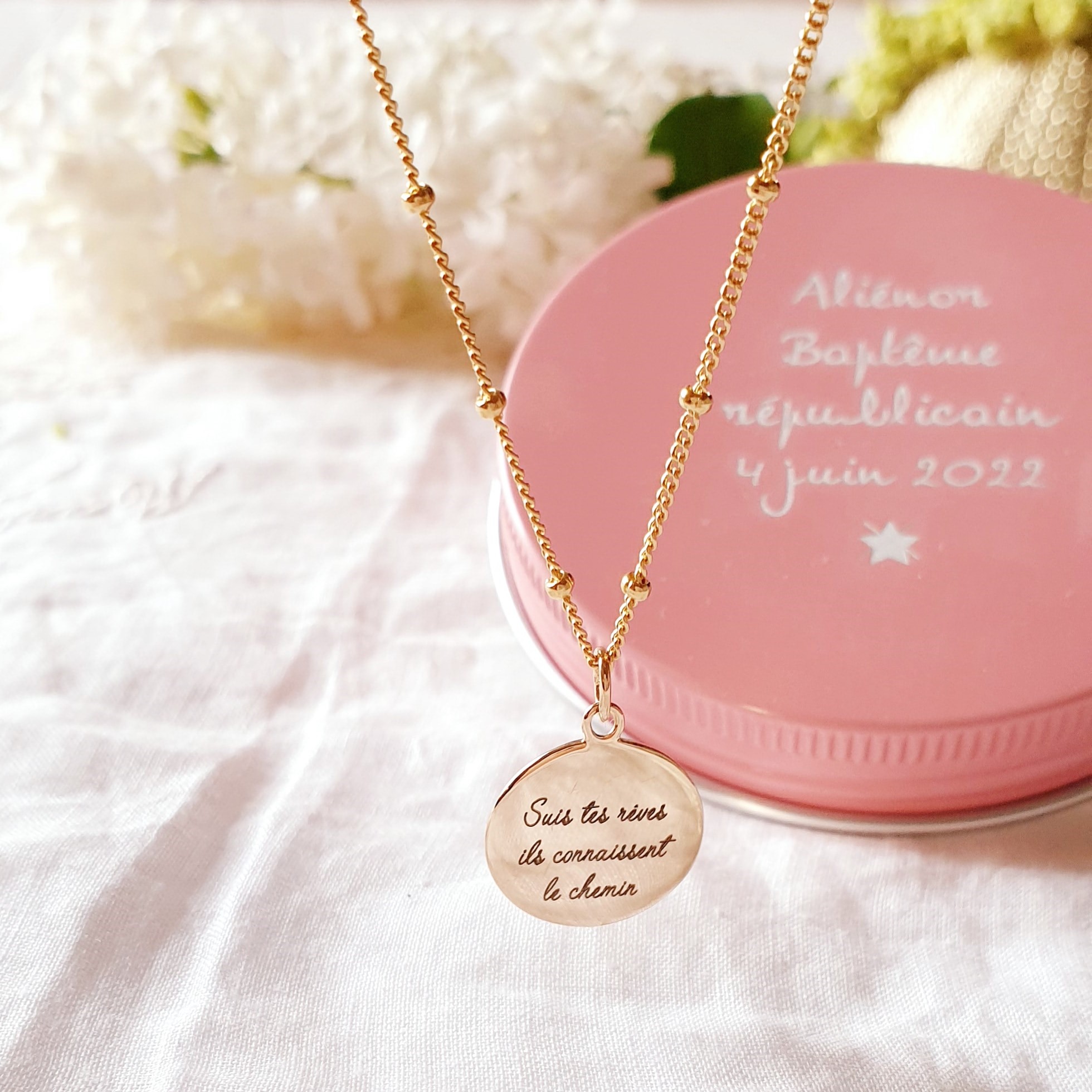 cadeau personnalise fille collier