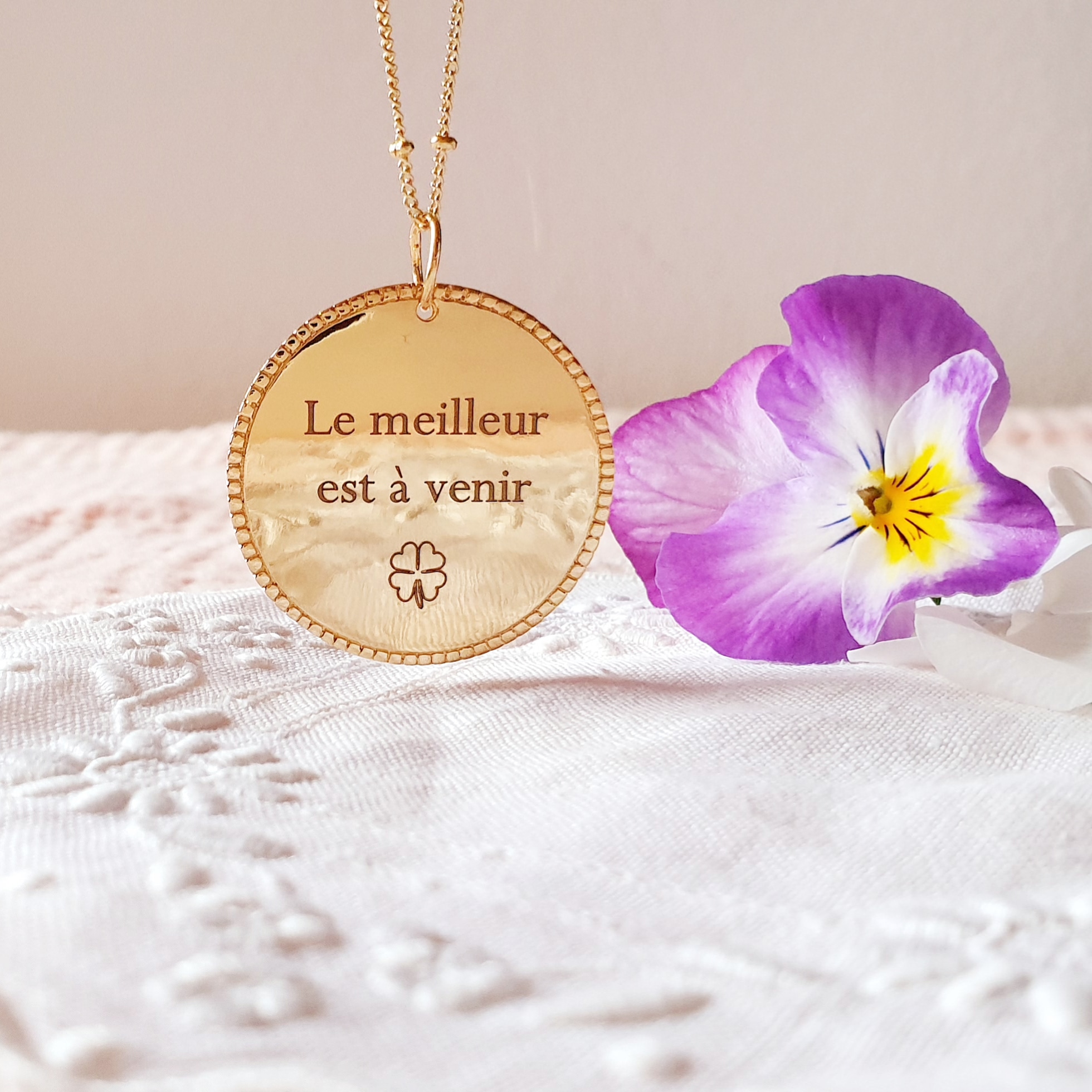 cadeau anniversaire copine amie le meilleur est a venir