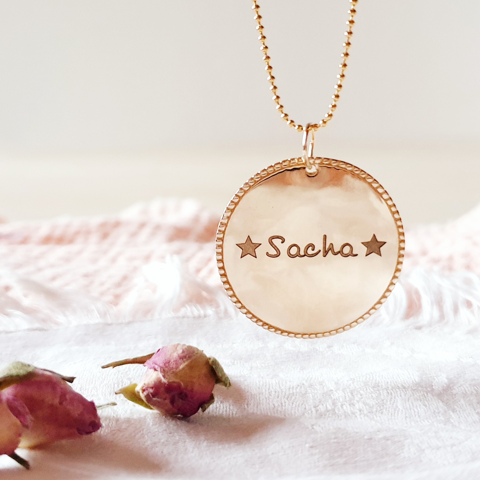 idee de cadeau de naissance collier prenom