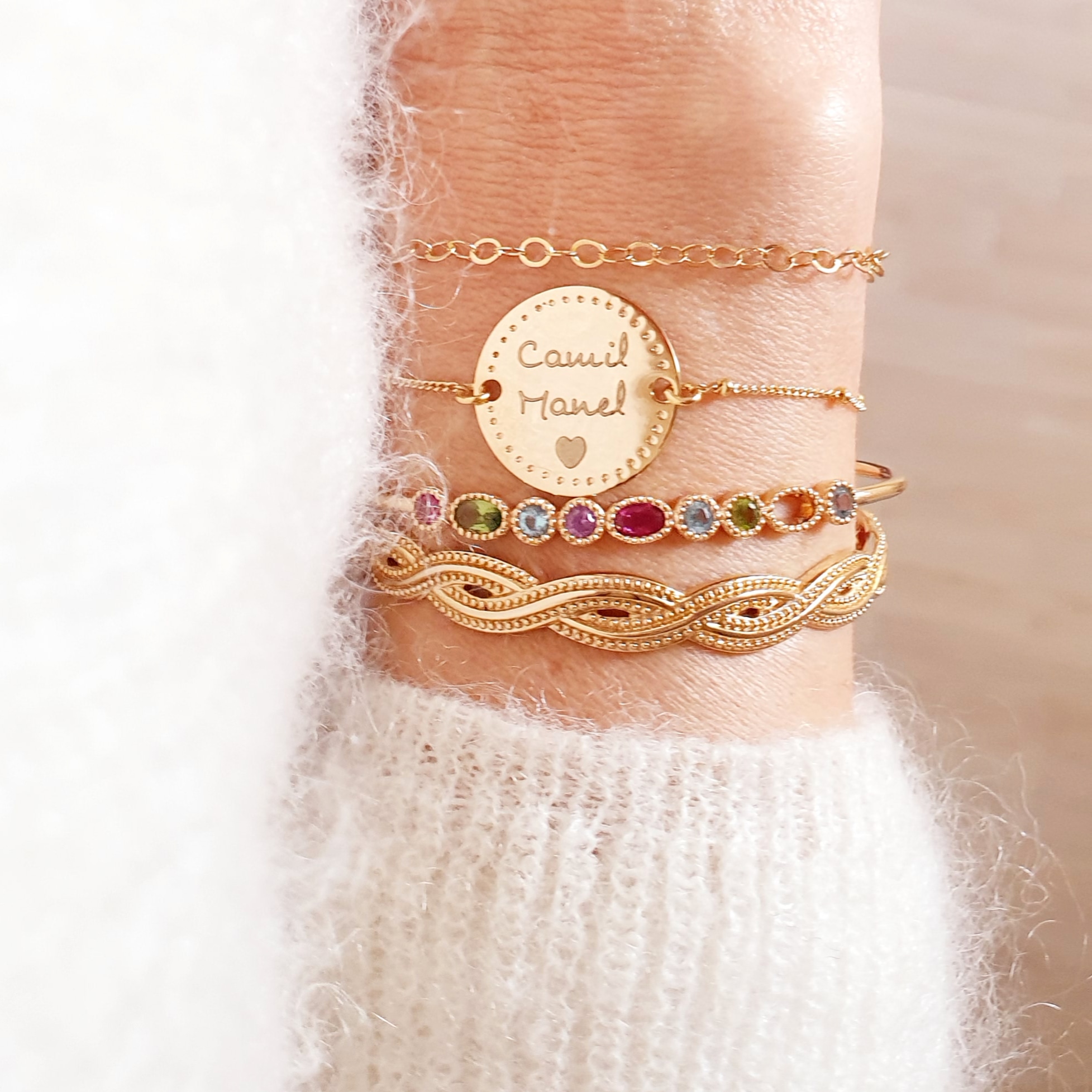 bracelets femmes graves