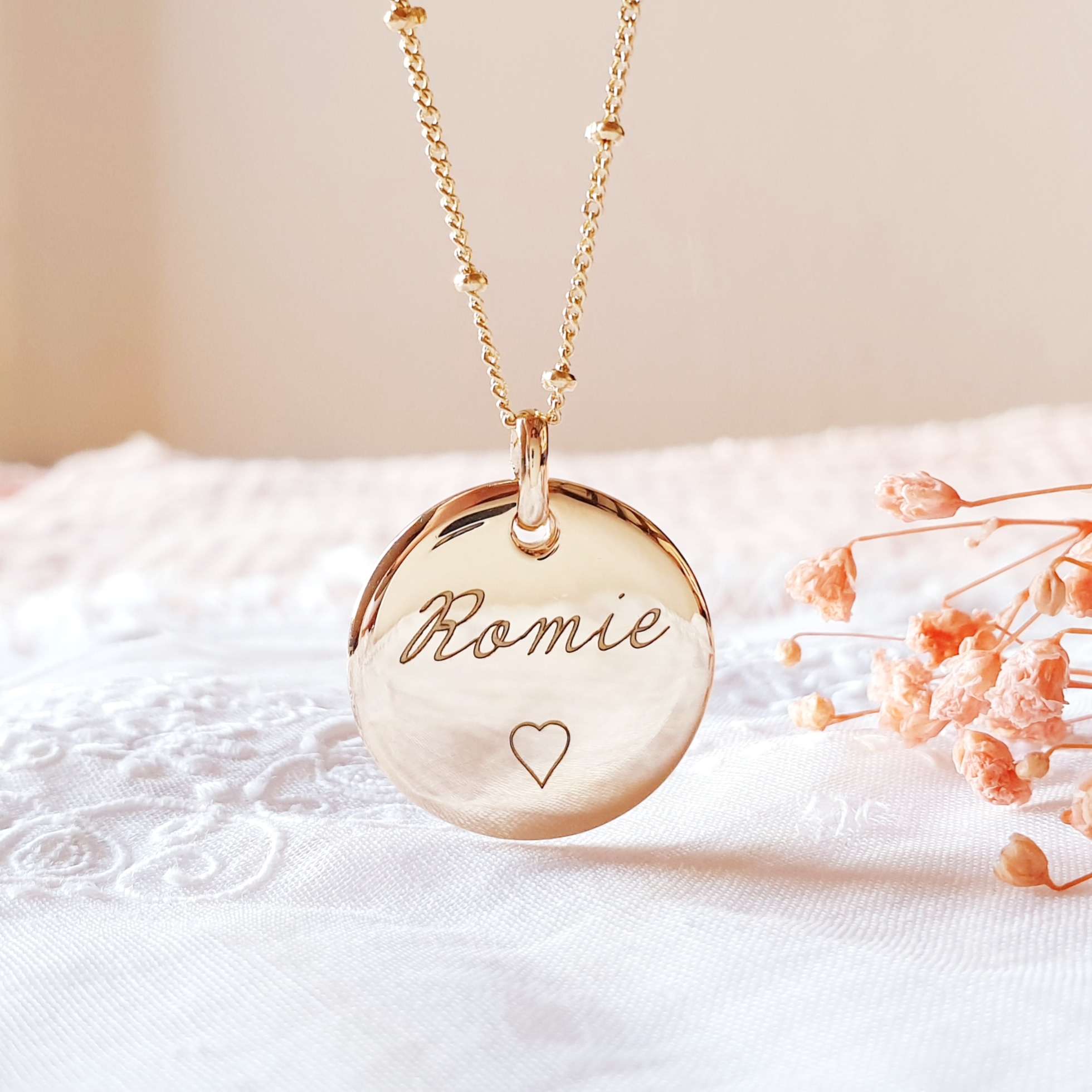 collier plaque or prenom 