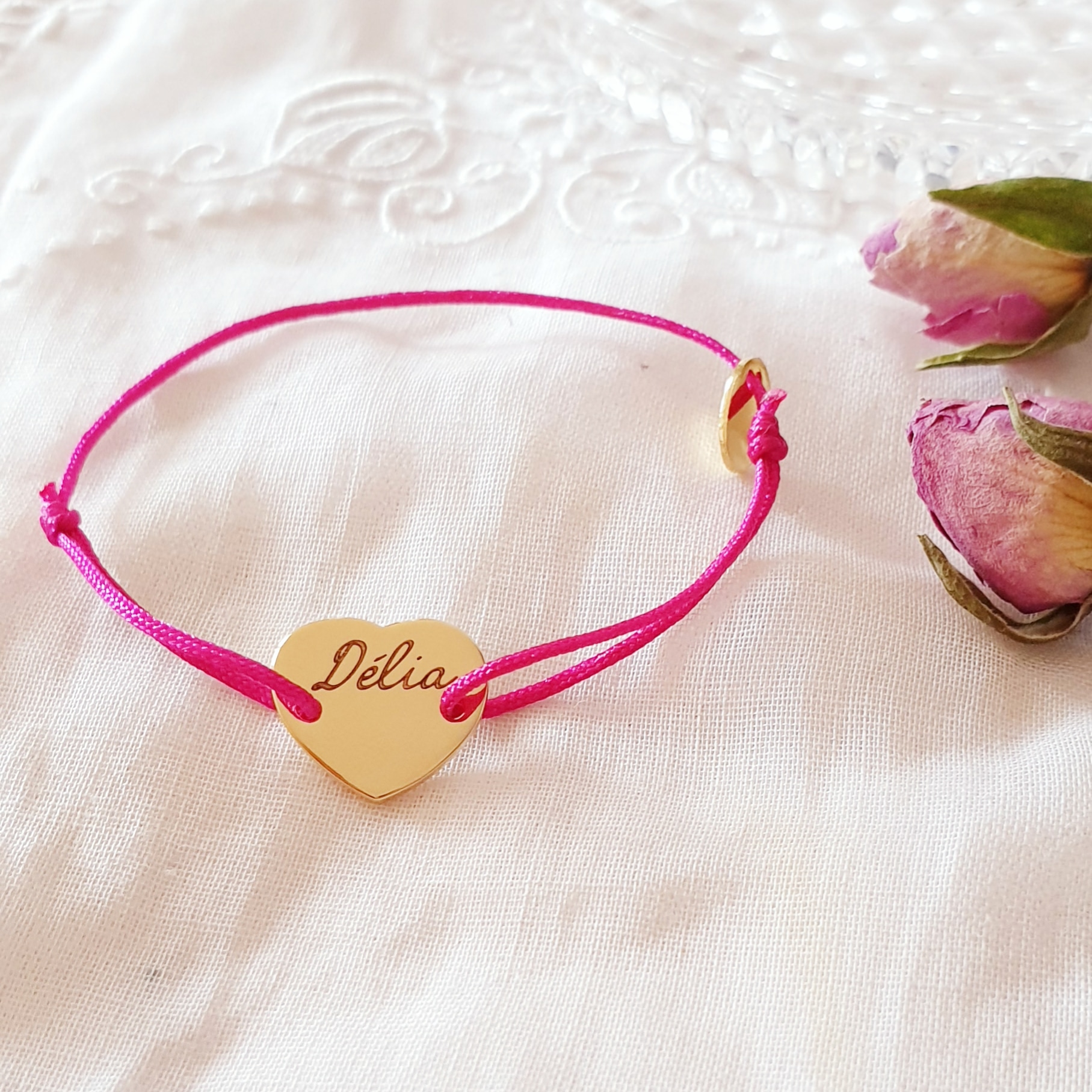 bracelet cordon coeur grave