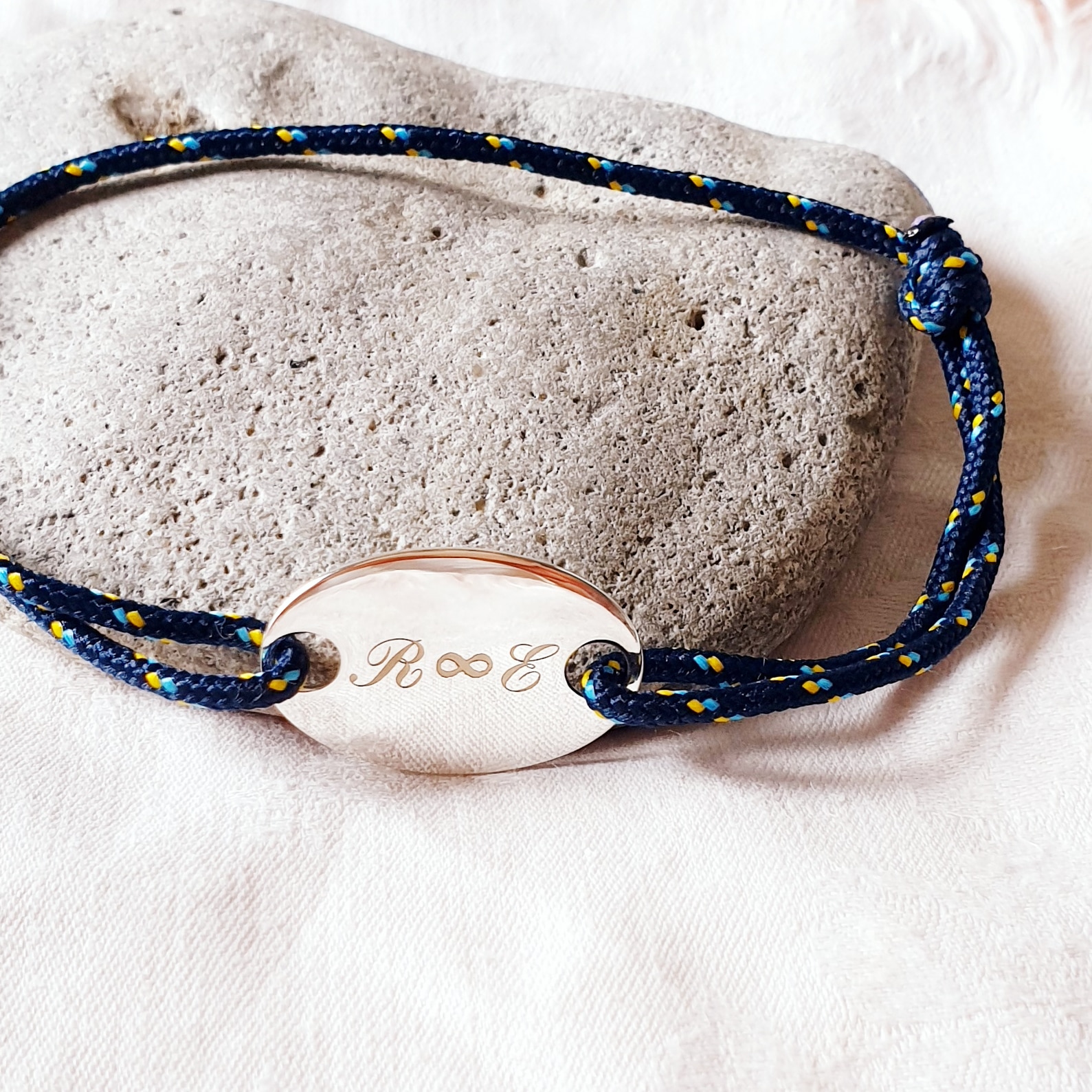 idee cadeau homme initiales infini