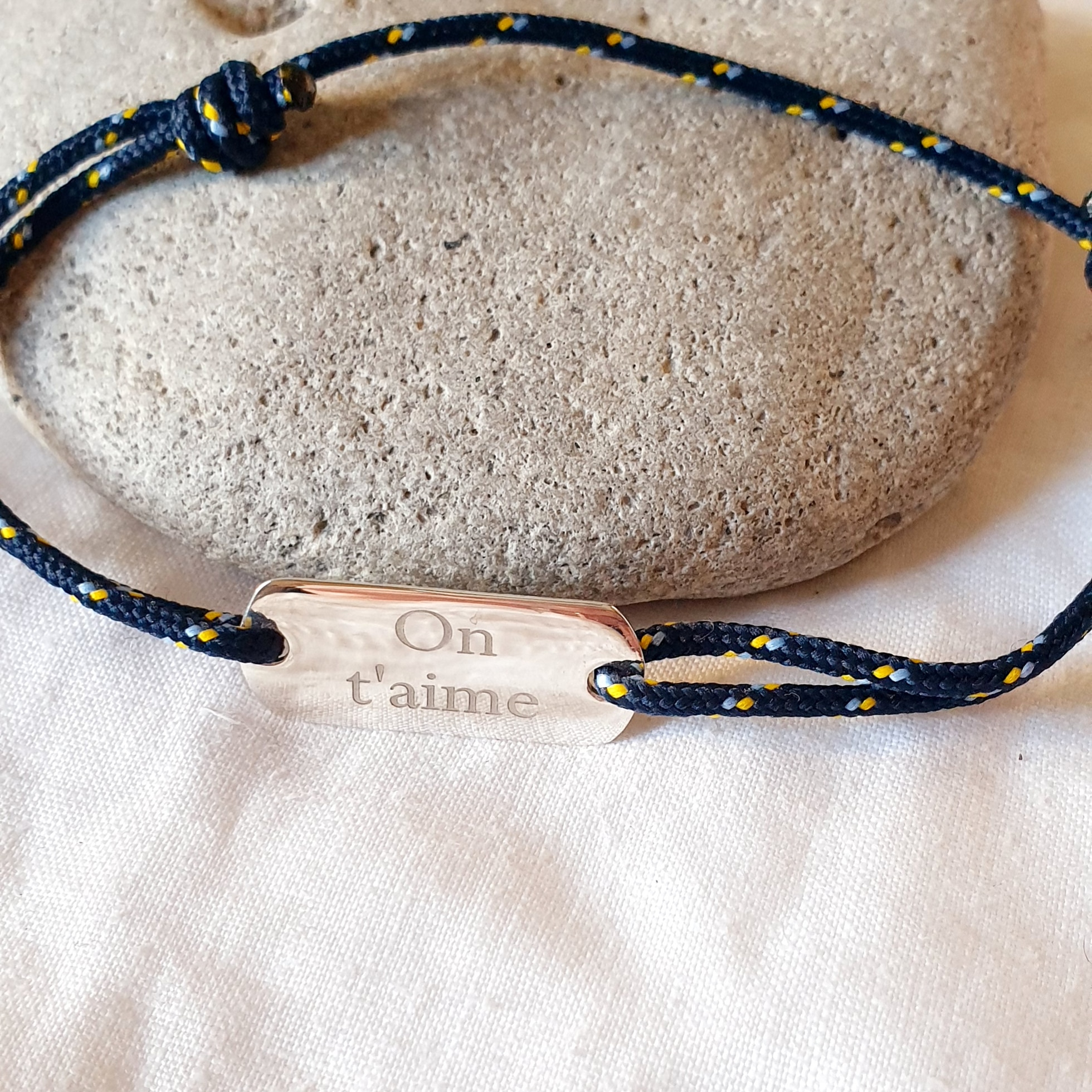 bijou homme bracelet cordon marin marine plaque argent on t'aime