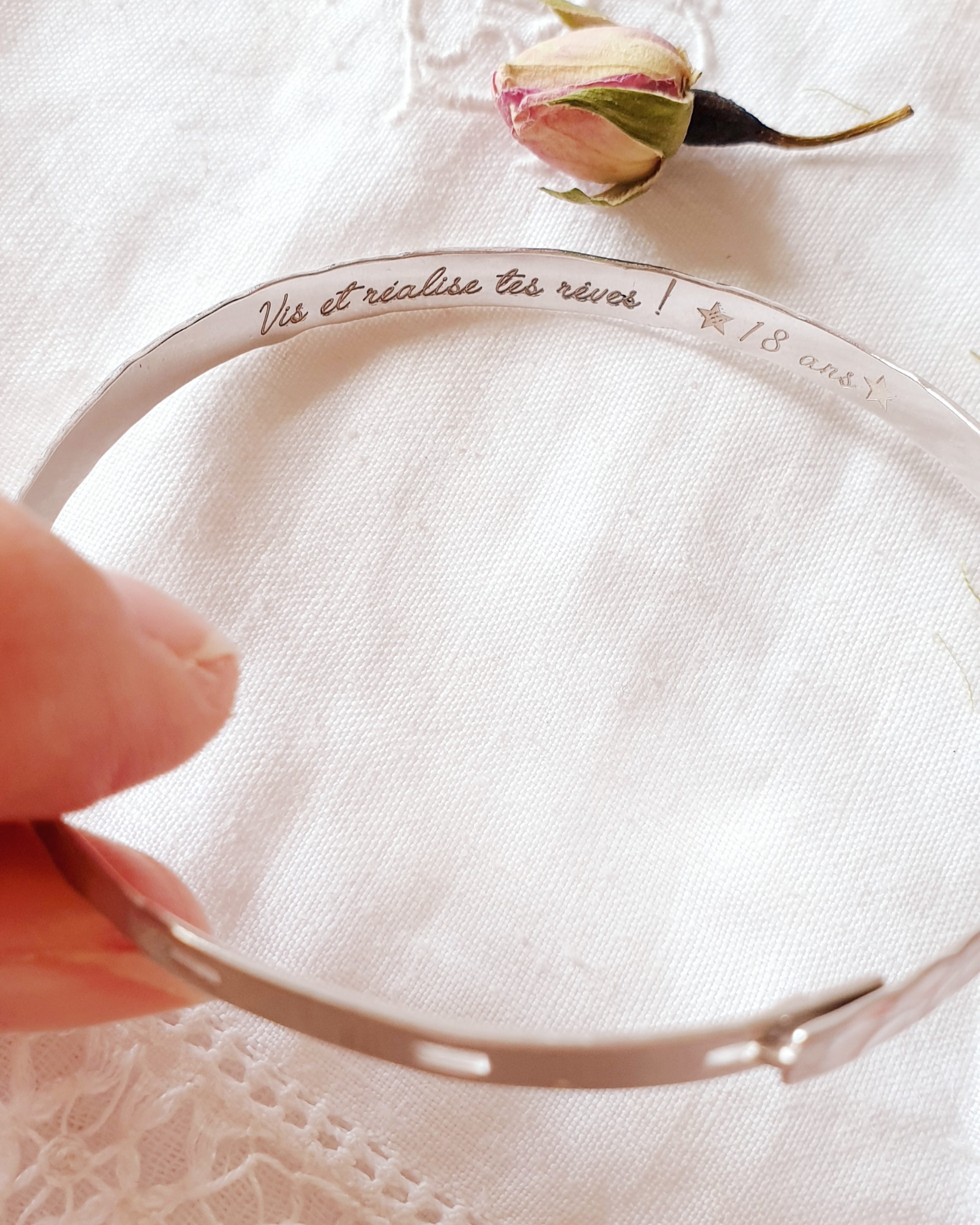 bracelet 18 ans anniversaire message martele argent