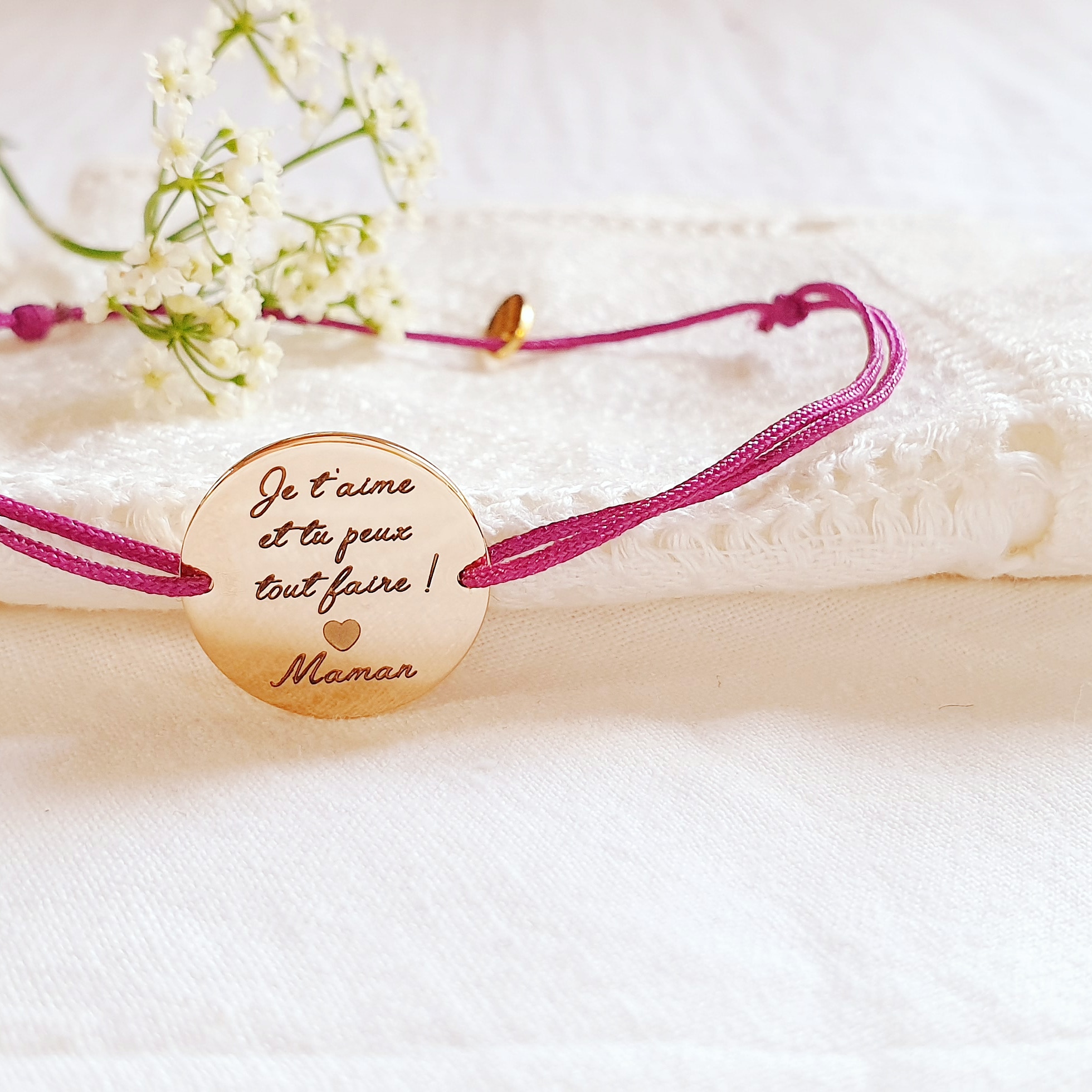 bracelet cordon grave tout est possible message adoree cordon fille