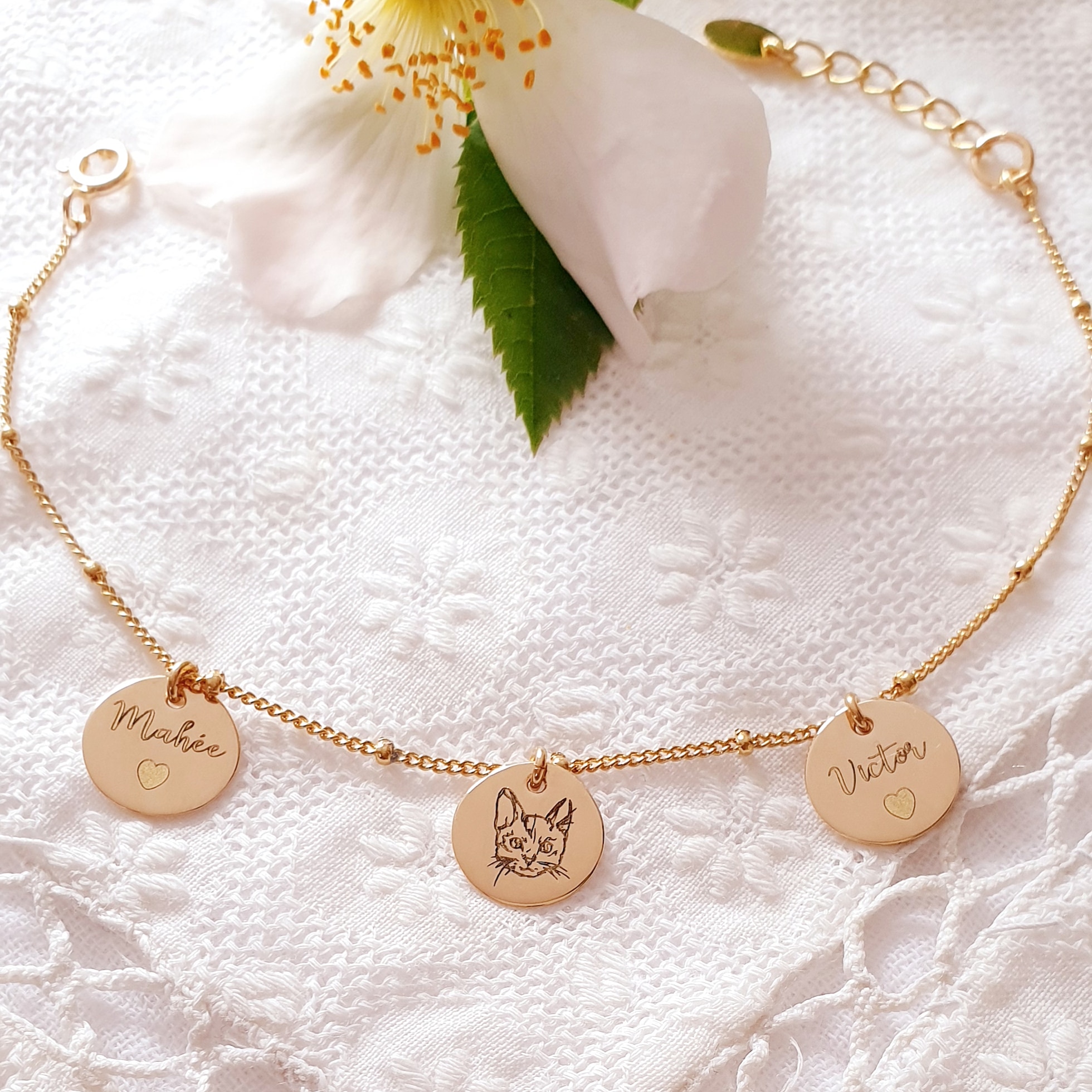 bracelet breloques prenom dessin chat attachante