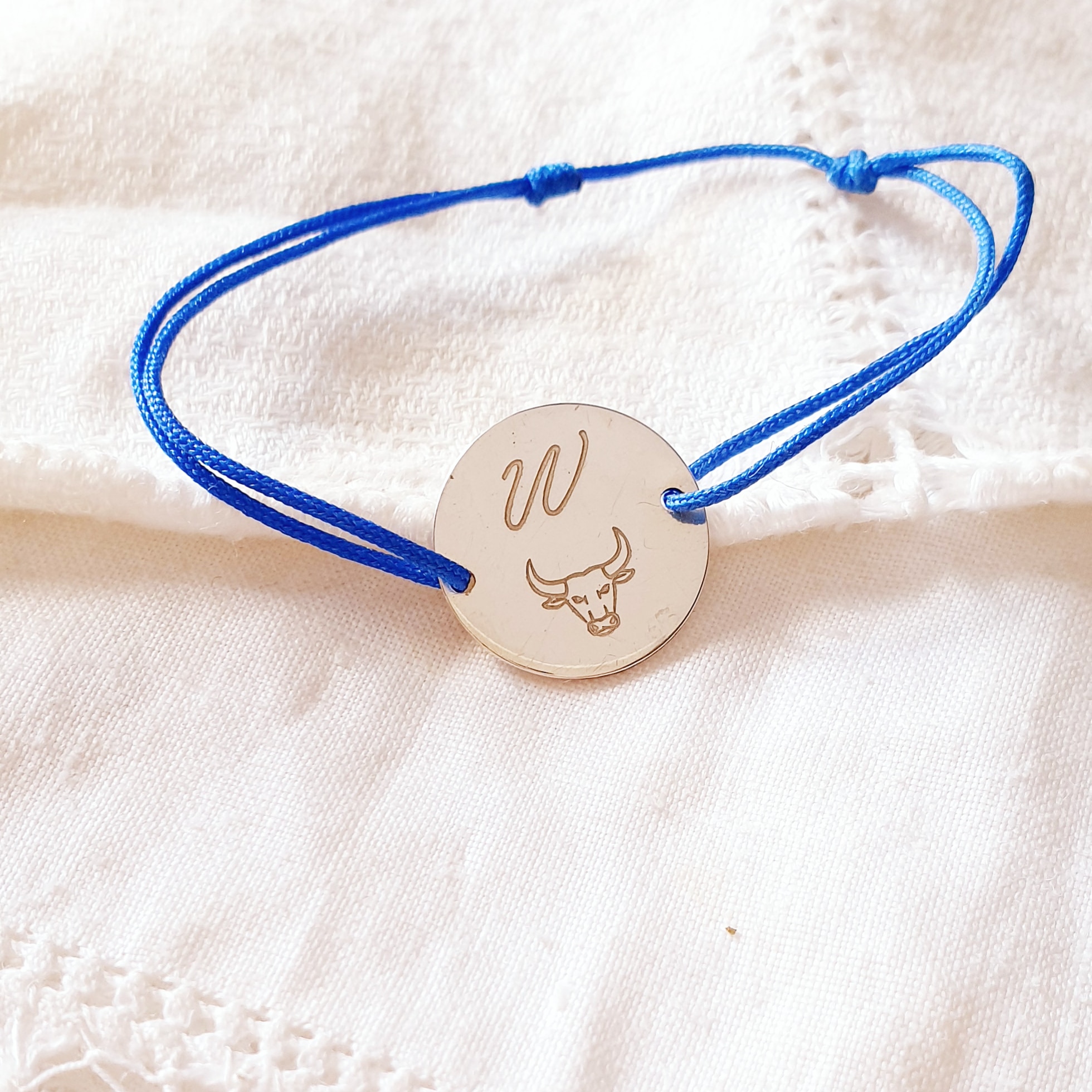 bracelet garcon personnalise dessin taureau adore
