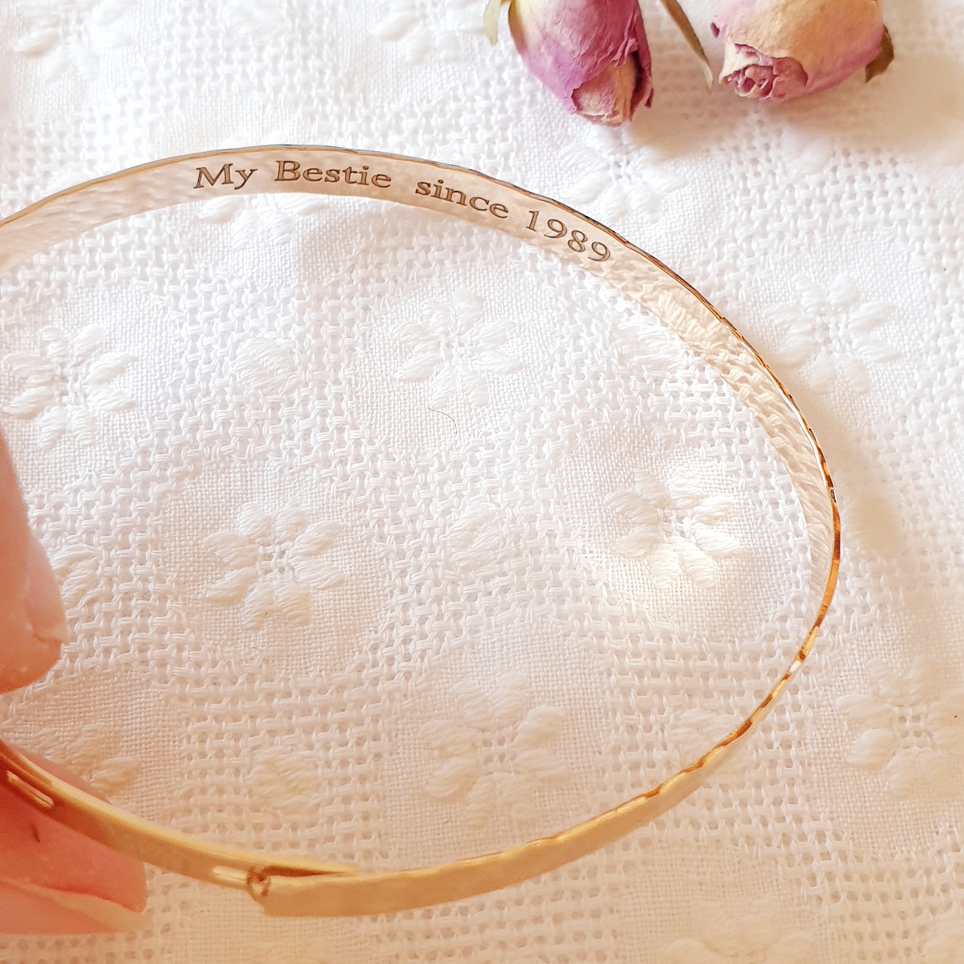 bracelet jonc femme amitie plaque or