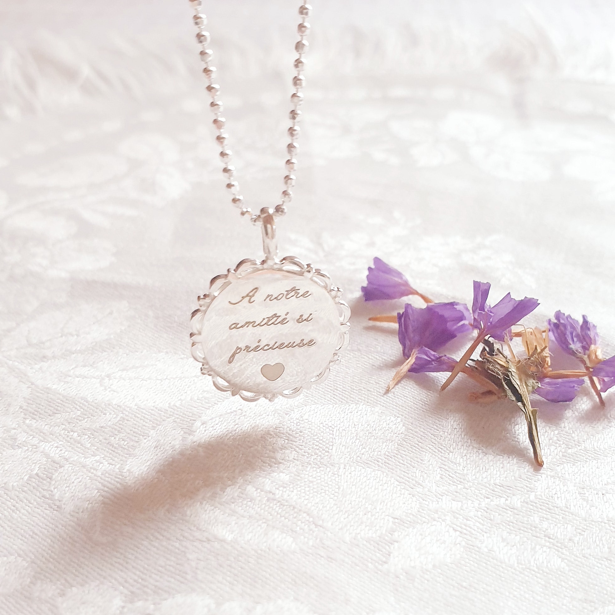 collier a graver argent amitie