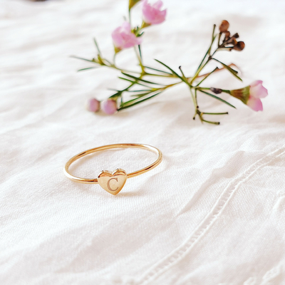 bague initiale coeur