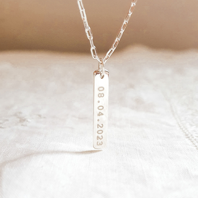 collier grave pour homme barre en argent