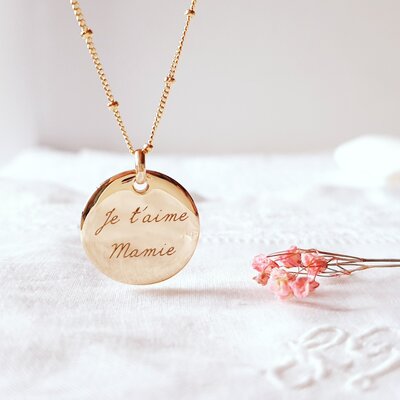 cadeau-mamie-personnalise-collier