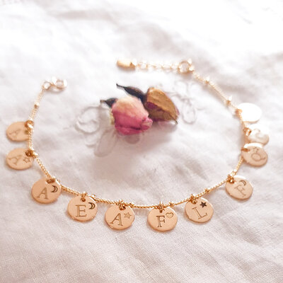 bracelet-femme-grave-initiale-mamie