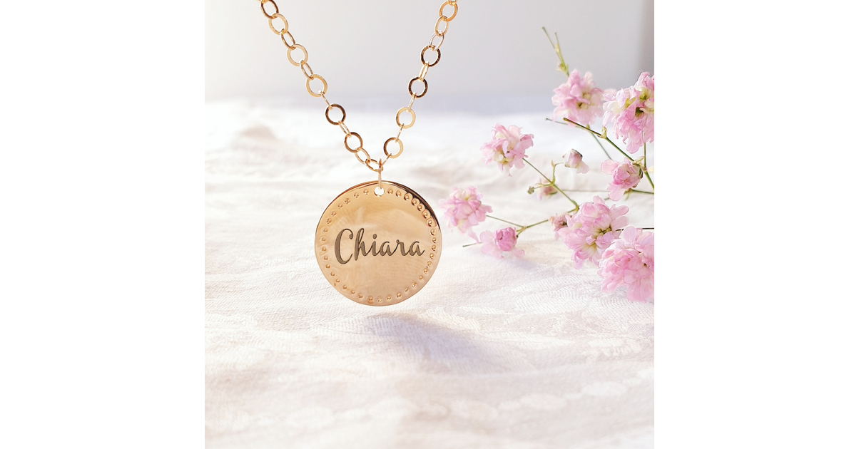 DOUCE médaille (2 tailles) petits points collier personnalisé femme