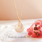 pendentif main de fatma gravee bienveillante