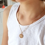 chaine collier fille plaque or religieux bapteme communion sereine