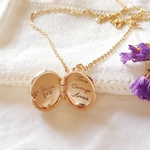 collier grave message dessin