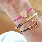 bracelet prenom cordon grave medaille coeur