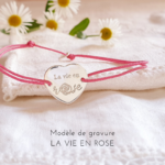 bracelet argent forme coeur grave la vie en rose