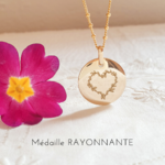 medaille personnalise or coeur feuille