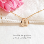 bijou souvenir avec empreinte chien grave