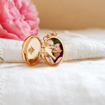 collier medaillon ovale personnalise avec photo