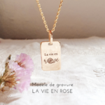 collier octobre rose plaque