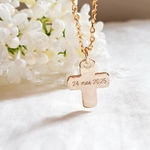 collier croix date gravee