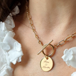 collier personnalise avec prenoms idee cadeau pour maman