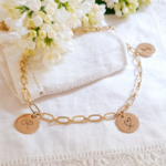 collier personnalise initiales gravure cœur symbole