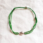 bracelet ete cauri cordon vert en solde