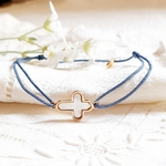 bracelet croix cordon et nacre