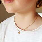 collier-fin-fille-plaque-or-mini-coeur