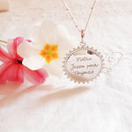 collier-argent-medaille-avec-gravure