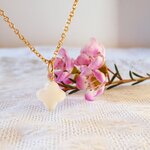 collier-nacre-trefle-fleur