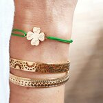 bracelet-femme-forme-trefle-initiales-famille-cadeau-maman-chance